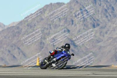 media/Dec-04-2025-Racers Edge (Thu) [[5ebc9f124d]]/3-B Group/6-Session 4 (Turn 9)/